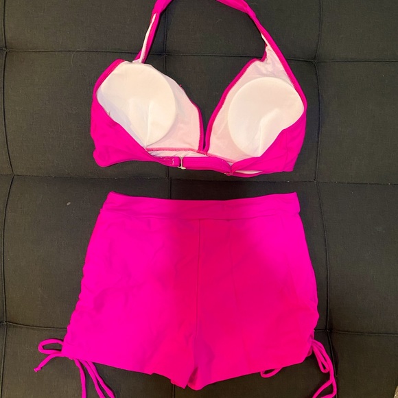 Two piece swimsuit - Picture 3 of 6